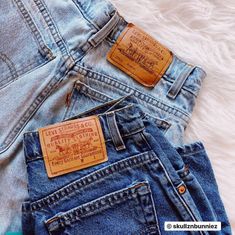 "ETSY BESTSELLER! OVER 4K IN SALES! TOP RATED, QUALITY GUARANTEED! for this listing you will receive 1 pair of excellent vintage condition Levi blue vintage jeans like the ones pictured above. MAKE SURE YOU FOLLOW ALL DIRECTIONS/READ INFO BELOW! I am happy to answer any questions - I usually reply within MINUTES. Please view my FAQ's before messaging me to see if that will answer any questions you have - found below this description! * CHANGES CANNOT BE MADE AFTER YOU PLACE AN ORDER AS ALL ITEMS Levi Vintage Jeans, High Waist Blue Jeans, Vintage Mom Jeans, Vintage Mom, Levi Jeans 501, Boho Crochet, High Waisted Shorts Denim, Vintage Shorts, Vintage Wear