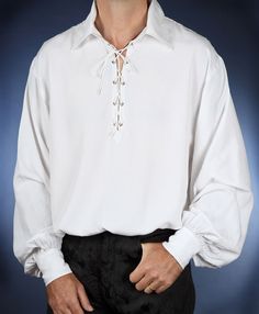 possible Risacca shirt style (in a bright color to differentiate from Ticcio, I was thinking red and then blue for Onda?) Pirate Shirt Men, Medieval Shirt, Victorian Cosplay, Victorian Shirt, Viking Cosplay, Pirate Shirt, Poet Shirt, Men's Uniforms, Viking Clothing