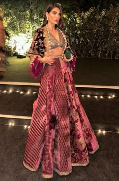 Sufi Night, Diwali Outfit, Traditional Lehenga, Bride Indian, Trendy Outfits Indian, Diwali Outfits, Indian Outfits Lehenga, Lehenga Designs Simple, Indian Bride Outfits