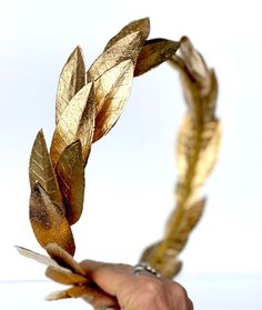 Gold Leaf Crown, Bay Leaf Hair Laurel, Headband, Greek Wedding, Groom, Apollo, Toga Costume, Roman God, Greek Goddess, Leaf Garland, LARP - Etsy Turkey Greek Headband, Greek Toga, Greek Crown, Gold Leaf Crown, Laurel Crown, Toga Costume, Greek Goddess Costume, Leaf Crown, Goddess Costume