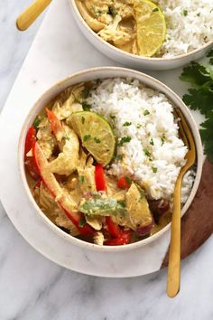 60 Easy And Nutritious Healthy Crockpot Recipes To Try Slow Cooker Coconut Curry Chicken, Slow Cooker Coconut Curry, Healthy Meals Meal Prep, Coconut Curry Chicken Recipes, Chicken Breast Slow Cooker, Fall Recipes Breakfast, Stovetop Chicken, Weeknight Chicken, Fit Foodie Finds