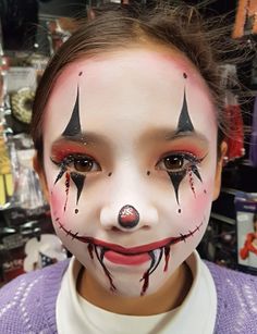 Creepy Face Paint, Halloween Trucco, Cats In Halloween Costumes, Facepaint Halloween, Kids Halloween Face, Adult Face Painting, Creepy Faces, Halloween Clown