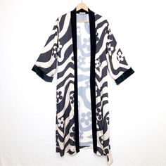 Urban Outfitters, Black/Cream With Velvet Trim Kimono That Ties At The Waist. 96% Polyester, 4% Of A Fibers New With Tag! Just A Small Spot From The Manufacturer, As Shown In One Image! Size 0s Pit To Pit 24 Inches Sleeves 19 Inches Length 48 Inches #7823 Mark Sleep, Neon Shorts, Short Sleeve Kimono, Silky Robe, Linen Kimono, Embroidered Robes, Posh Mark, Sleep Wear, Floral Robes