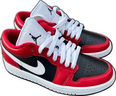 Casual Low-top Jordan Shoes With Laces, Nike Jordan Low-top Shoes, Red Custom Low-top Sneakers With Laces, Red Low-top Custom Sneakers With Laces, Custom Red Low-top Sneakers With Laces, Red Casual Jordan Shoes, Red Casual Jordan Shoes With Laces, Air Jordan Chicago, Air Jordan Logo