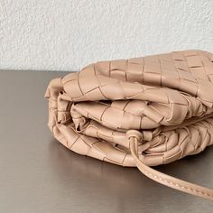 Description BTG VNT Mini Pouch Almond, For Women, Bags 8.6in/22cm 585852VCPP12700 Rep 1:1 Size: 13 x 22 x 5 cm / 5.1 x 8.6 x 1.9 inches (Height x Width x Length) Mini intrecciato clutch with strap Single compartment Magnetic frame closure Includes box, dust bag. This product is of the best quality. Luxury Pouch Baguette Bag With Phone Pocket, Luxury Crossbody Mobile Phone Pouch, Trendy Handheld Baguette Bag With Dust Bag, Handheld Leather Pouch With Dust Bag, Handheld Leather Pouch With Dust Bag Included, Luxury Mobile Phone Clutch Pouch, Beige Pouch Baguette Bag With Dust Bag, Modern Clutch Pouch For Mobile Phone, Luxury Beige Crossbody Clutch