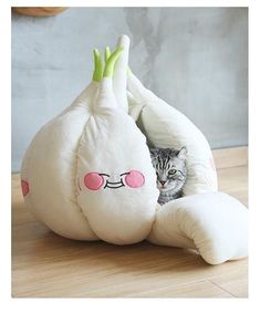 Garlic Cat Bed Pet Tent, Tent Bed, Winter Tent, Nest Bed, Cat Perch, Bed Tent, Cat Cave, Warm Bed, Kawaii Plush