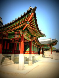 Korean Castle, Asian Castle, Korean Palace, Minecraft Inspiration, Asian Architecture, Around The World In 80 Days, Traditional Korean, Architecture Old