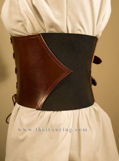 Black Steampunk Corset For Larp, Black Medieval Underbust Corset Belt, Black Steampunk Corset Belt For Larp, Steampunk Underbust Corset Belt For Fantasy Events, Steampunk Corset Belt For Cosplay, Steampunk Leather Corset For Cosplay, Gothic Black Corset Belt For Larp, Fantasy Underbust Corset Belt For Larp, Black Medieval Corset Belt For Larp