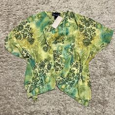 - Womens Susan Graver Oversized Kimono Tunic Top - Size Xs, Listed As One Size Because It Could Fit Up To Xl Underarm To Underarm : Approx 20" Shoulder To Bottom Length : Approx 27" - Green And Blue Floral Pattern - So Cute And Beachy - Brand New With Tags V-neck Tropical Print Blouse For Beach, Green V-neck Tops For Festival, One Size Bohemian Summer Blouse, Bohemian Style One-size Summer Blouse, Summer Beach Cover-up Flowy Blouse, Flowy Blouse With Kimono Sleeves For Beach, Flowy Summer Blouse With Kimono Sleeves, Flowy Blouse With Kimono Sleeves For Summer, Bohemian One-size Blouse For Vacation