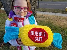 Bubble Gum Pillow pattern by Lori Galloway Candy Pillows, Crochet Craft Fair, Food Pillows, Crochet Pillow Patterns Free, Knitting Machine Projects, Crochet Pillow Pattern, Crochet Pillows, Crochet Clothing And Accessories, Crochet Food