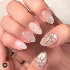 🎀 Paris Theme Nail Designs, French Tips Nails Design, Simple Bow Nail Designs, Cute Formal Nails, French With Bow Nails, Simple Yet Elegant Nails, Cat Eye Nails With French Tip, French Manicure With Bow, Bow Tie Nails Design