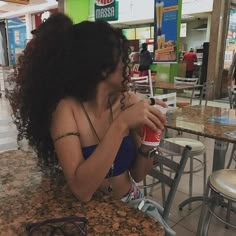 Tumblr Hair, Beautiful Curly Hair, Hairdos For Curly Hair, Curly Hair Inspiration, Curly Girl Hairstyles, Naha, Dream Hair, Long Curly Hair, Curly Girl