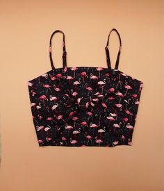 "-Made to Order- Many girls love crop top. Here it is in cute flamingo print! from Amordress:) Top Design: -Adjustable spaghetti straps style -fabric straps. -Back self-tied bow ✄ SIZE ✄ Top Size: S Bust 31\"-34\" M Bust 36\"-38\" L Bust 39\"-40\" XL Bust 41-43\" Top length is around 15\"-16\" depends on how much straps is adjusted. ✄ MATERIAL ✄ ●Cotton Fabric ●Polyester lining material. ♥ Matching pearl necklace/ affordable jewelry CLICK=> https://www.etsy.com/shop/Amordress?section_id=14993 Pink Cropped Top For Vacation, Black Cropped Swimwear For Summer, Black Tops With Tropical Print For Beach Season, Casual Crop Top Swimwear For Beach Season, Black Tropical Beach Tops, Sleeveless Tropical Print Crop Top For Beach, Floral Print Crop Top For Beach Vacation, Pink Cropped Vacation Top, Pink Beachwear Crop Top For Summer