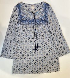 Lucky Brand Girls Size-M Blue Print Bo-Ho Dress. Light Blue Long Sleeve Cotton Dress, Light Blue Casual Tunic Dress, Casual Light Blue Tunic Dress, Blue Cotton Long Sleeve Mini Dress, Blue Long Sleeve Cotton Mini Dress, Blue Cotton Tunic Dress, Light Blue Casual Dress, Bo Ho, Blue Print