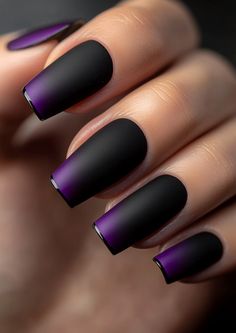 Color: The nails have a gradient effect, transitioning from a deep, bold purple at the tips to a matte black towards the base. Shape: The nails are long and square. Design Style: The design is minimalist and modern, focusing on a striking color contrast and a matte finish. The gradient effect adds a subtle touch of drama and sophistication. Purple Matte Nails Design, Light Purple And Black Nails, Modern Manicure, Diy Nails Tutorial, Nails Care, Nail Goals, Hippie Nails, Trendy Nail Art Designs, Happy Nails