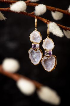 Amethyst Geode Drop Earrings – Eleux Luxury Agate Drop Earrings, Wedding Amethyst Earrings With Natural Stones, Elegant Gold Geodes, Elegant Gold Geodes With Natural Stones, Tabasco Mexico, Ball Outfits, Raw Jewelry, Rock Earrings, Geode Jewelry