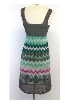 Size 4 Italy 40 Grey, Green & Pink Chevron Knit Tank Dress 100% nylon Made in Italy Slips on Shoulder to hem 37" Multicolor Knit Dresses For Winter, Green Sleeveless Knit Dress, Sleeveless Knitted Dress For Fall, Fitted Multicolor Summer Pattern, Multicolor Knit Stretch Dress, Multicolor Stretch Knit Dresses, Stretch Multicolor Knit Dresses, Spring Green Crochet Knit Dress, Casual Green Crochet Knit Dress