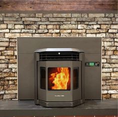 ComfortBilt HP22i Fireplace Insert Pellet Stove Pellet Stove Fireplace Insert, Pellet Stove Insert, Pellet Fireplace Insert, Fireplace Insert Ideas, Pellet Stove Fireplace, Stove Fireplace Insert, Best Pellet Stove, Pellet Fireplace, Cedar Table