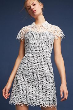 ANTHROPOLOGIE - ANNA SUI Daisy Gingham prints A Line Shift dress 12 L $578 NEW | eBay Anthropologie Lookbook, Anthropologie Clothing, Bold Dresses, Grad Dresses, Silk Print Dress, White Gowns, Unique Prints, Anna Sui, Gingham Print