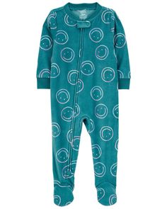 Crafted in snuggly fleece with a smiley face print, this 1-piece takes her from playtime to bedtime in no time! Zip-up design makes for quick changes and easy dressing. Chemically treated? No way! Carter's polyester is flame resistant... Phew! Smiley Face Print, Girls Pjs, Footie Pajamas, Footie Pajama, Face Print, Smiley Faces, Carters Baby, Easy Dressing