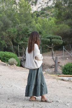 The Palma Shirt // Storm Down To Earth Fashion, Feminine Comfortable Style, Coastal Fall Fashion, Sweater With Maxi Skirt, Feminine Winter Outfits Girly, Linen In Winter, Homestead Outfits, Long Skirt And Sweater, Beachy Winter Outfits