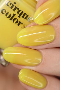 Citron Jelly is a lemon yellow jelly nail polish with a shiny, transparent finish. This is a shade made solely to put a smile on your face. Fit for a beekeeper, this kiss of sunshine yellow will have you baking zesty pineapple tarts at your miami beach house. Just think of how many compliments will pour in from creating a unique daffodil high shine jelly look at home! But don't forget to put on your sunglasses. Yellow Jelly Nails, Vibrant Nail Colors, Best Nail Polish Brands, Best Nail Polish Colors