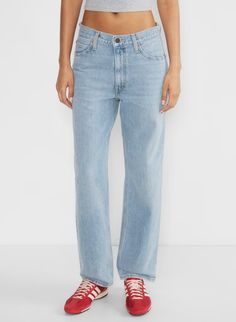 DAD JEAN | Aritzia Dad Jeans Outfit, Levis Dad Jeans, Dad Jeans, Loose Jeans, Jeans Outfit, Best Jeans, Small Waist, Levis Jeans, High Jeans