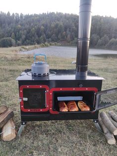 an outdoor oven with some bread in it