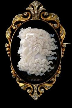 Poseidon Cameo Brooch by Luigi Saulini (1819-1883): C.1870: Chalcedony, Diamond, Gold (setting signed by E.W.S.(1834-1923) Albion Art Jewellery Institute Vintage Cameo Jewelry, Famous Sculptures, Ancient Jewelry, Diamond Gold