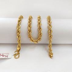 "Please contact us for any discounts or offers that are available on this item. We take absolute care of precious jewels are packed well so that there is no damage to the product. Your item will arrive in an elegant box, ideal for gifting to someone special. The weight of this chain in 18Kt Solid Gold & 22 Inches length :- 23.650 Grams Approximately Please Note :- Weight & price will vary depending upon the length required. Handling Time: We take handling time of 10 Business Days from th Heavy Yellow Gold Necklace For Gift, Traditional Gold Chain Necklace For Formal Occasions, 22k Gold Link Jewelry Gift, Traditional Gold Plated Chain Necklace, Traditional Gold Chain Jewelry For Formal Occasions, Traditional Gold Chain Jewelry For Gift, Traditional Gold Chain Jewelry For Wedding, 22k Gold Chain Jewelry As Gift, 22k Gold Chain Jewelry Gift