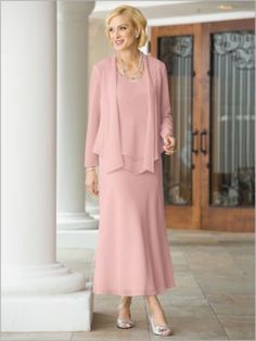 Wedding Guest Dress Plus Size, Georgette Jacket, Grandma Dress, Beach Wedding Outfit, Clothes For Women Over 50, Mother Of Bride Outfits, Mother Of Groom Dresses, Mother Wedding Dress, Mother Of The Bride Outfit