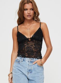 Manski Lace Top Black Black Top Outfit, Lace Camisole Top, Womens Party Tops, Lace Cami Top, Cropped Camisole, Womens Knit Tops, Spaghetti Strap Tank Top, Lace Camisole, Black Lace Tops