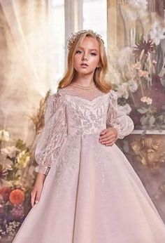 The dress is made to order and cannot be returned. You can order the color as in the photos or choose a different one. Shipping takes about 1-2 months. Fancy Dresses For Kids, Academia Hairstyle, Afghan Quotes, Girls First Communion Dresses, Royal Ball, Special Occasion Gowns, Girls Stuff, First Communion Dress, Custom Gown