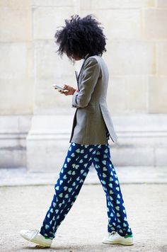 Julia Sarr Jamois, Trousers Outfit, Sportswear Trends, Street Style Winter, Trouser Style, Fashion Editor, Street Chic, Look Chic