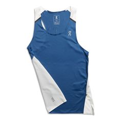 Erlebe das Tank-T, ein Tanktop für Geschwindigkeit mit Stil. Luftiger Rücken. Ultraleicht. Ultraschnell. Versand & Retouren gratis. Dieses Läufer-Tanktop besteht aus schnell trocknenden Funktionsstoffen und verfügt über ein reduziertes Design, das es extrem leicht macht.  Das Tank-T kannst du mit einem sportlichen Top oder einem Sport-BH darunter tragen. Ein angenehmer Schnitt trifft auf höchste Funktionalität, sodass du es öfter tragen wirst als gedacht. Das Tank-T besteht aus leichter japa Sport Bh, Jersey Design, Sport Wear, Sport Outfits, Athletic Tank Tops, Work Wear, Porter, Active Wear