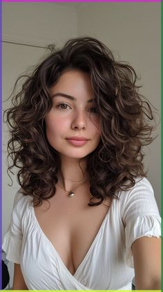 Japanese Short Hair, Undone Hair, Romantic Hair, Hair Portfolio, Huge Hair, Hair Mistakes, Video Tiktok, Hairstyle Inspiration, Hair 2024