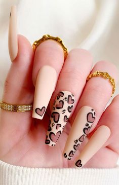 Nailart Tutorial, Leopard Print Nails, Nail Swag, Heart Nails, Coffin Nails Designs, Pretty Acrylic Nails, Valentine's Day Nails, Nail Polishes, Valentines Nails