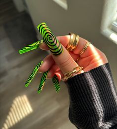 ⛓️ 🩶 HollyWithTheGoodNails 🩶 ⛓️ | Beetlejuice Netherworld Swirls 🖤💚🪲🧃 Products used: @moneyfornails - Lapdance & Cash Only - use code HOLLY10 to save $$$ @vettsystore - Mer… | Instagram Green And Black Swirl Nails, Halloween Nails Green And Black, Green And Black Halloween Nails, Black Green Nails, Beetlejuice Nail Designs, Green And Black Nails, Mermaid Nail Powder, Beetlejuice Nails, Black Nails Short