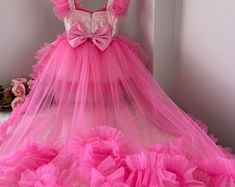 Hot Pink Birthday, Pink Baby Dress, Baby Costumes Girl, Baby Pink Dresses, Vestidos Color Rosa, Tail Dress, Tutu Skirts, Barbie Theme, Sequin Decor