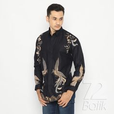 Are you looking for a t-shirt that will make you fit, comfortable, and very stylish? So this beautiful premium quality men's batik shirt is for you. Our casual short sleeve batik shirt fits like a well-loved favorite. You can wear this stylish shirt to show off your best and be comfortable enough for casual daywear. Our batik shirt is made by using premium cotton twill fabric. Original soft cotton and high-quality print make users fall in love with it over and over again. This handmade stylish t-shirt is a perfect gift for friends, brothers, sports lovers, boxers, gym trainers, etc. ✅ Features: ✔️ Easy wash ✔️ Long sleeve ✔️ Comfortable to wear ✔️ Stylish and comfortable ✔️ Breathable and absorbs sweat ✔️ Neat, Durable & Strong Boutique Stitching (guarantee without hassle) ✔️ Order now bef Casual Black Tops With Batik Print, Black Cotton Tops With Motif, Casual Black Shirt With Batik Print, Traditional Black Printed Shirt, Traditional Black Shirt With Batik Print, Black Long Sleeve Shirt With Batik Print, Batik For Men Style, Cotton Shirt With Batik Print, Luxury Long Sleeve Top With Batik Print