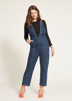 Overalls Fashion, Dark Indigo, Mock Neck Top, Long Jumpsuits, Fall 2018, Black Stretch, Stretch Denim, Casual Looks, Stretch Fabric