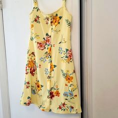 Forever 21 Summer Dress. New With Tags..Smoke Free Pet Free Home...Size Medium ....Non Functional Button Detail On Front Yellow Floral Pattern...Perfect For Summer Events Or Weddings Forever 21 Yellow Summer Dress, Forever 21 Yellow Dress For Brunch, Forever 21 Yellow Dress For Day Out, Yellow Forever 21 Dress For Brunch, Yellow Forever 21 Dress For Day Out, Forever 21 Sleeveless Yellow Dress, Forever 21 Yellow Sleeveless Dress, Forever 21 Yellow Mini Dress For Spring, Womens Plaid Dress