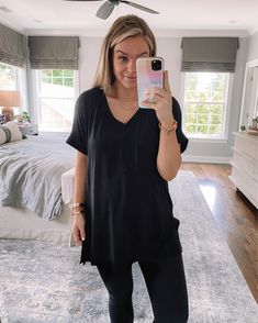 the perfect layering top for $20! 📷 @ottestyle Make Your Life Easy Black V-neck Top Versatile V-neck Tops For Layering, Versatile V-neck T-shirt For Fall, Casual V-neck Top For Layering, Versatile V-neck T-shirt For Loungewear, Relaxed Fit V-neck T-shirt For Layering, Trendy Short Sleeve V-neck Top For Fall, Casual V-neck Top For Layering With Relaxed Fit, Black V-neck Loungewear Top, Casual V-neck Top With Relaxed Fit For Layering