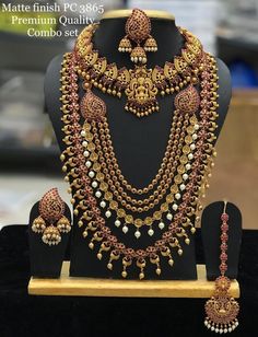 Bridal Jewelry Sets Brides, Wedding Jewelry Sets Bridal Jewellery, Bridal Jewellery Earrings, Indian Wedding Jewelry Sets, Bridal Necklace Designs, New Gold Jewellery Designs, Indian Bridal Jewelry Sets, Jewellery Design Sketches, Antique Jewellery Designs