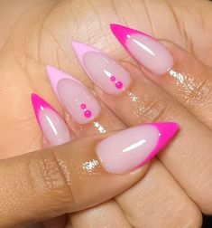 August Nails Almond, Natural Pink Nails With Design, Fun French Tips Almond, Do It Yourself Nails, Pink Tip Nails, Vacation Nails, Dope Nail Designs, Acrylic Nails Coffin Short