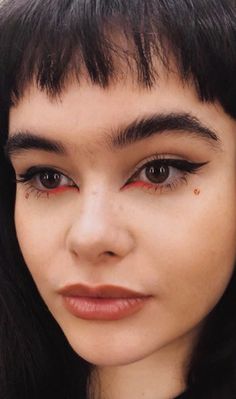 Kat Hernandez Euphoria, Euphoria Season 1, Kat Hernandez, Makeup Euphoria, Euphoria Makeup, Ethereal Makeup, Dope Makeup, Edgy Makeup, Fancy Makeup