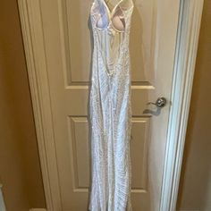 White Iridescent Sin Sequined Formal Dress Size 4 Worn One Time Colorful Dresses Formal, Windsor Dresses, One Time, Formal Dress, Dresses Long, Windsor, Long Dress, Color White, Size 4