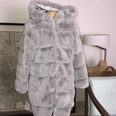 New Jacket Faux Fur Gray Size Xs Gray Outerwear With Faux Fur Trim For Winter, Gray Faux Fur Outerwear For Winter, Gray Outerwear With Faux Fur Lining For Cold Weather, New Jacket, Women's Jackets, Pea Coats, Faux Fur Jacket, Gray Color, Faux Fur