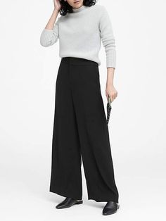 Banana Republic High-Rise Wide-Leg Cropped Pant Wide Leg Cropped Pants, Cropped Pants, Everyday Outfits, Simple Style, Wide Leg Pants, Banana Republic, Casual Wear, Wide Leg, Fashion Dresses