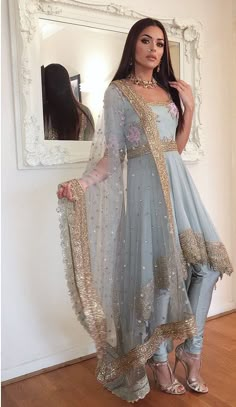 Eid Dress Ideas, Baju Kahwin, Eid Dress, Eid Outfits, Indian Salwar Kameez, Valentino Couture